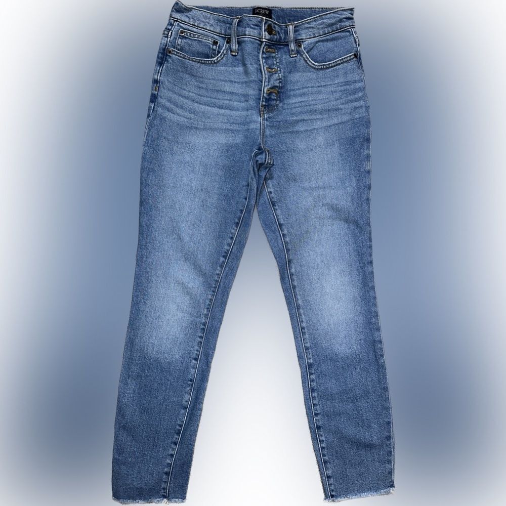 Blue High Rise Skinny Jeans with Stonewashed Finish